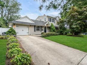 29 Crystal Lane, Westbury NY 11590