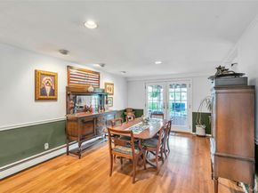 29 Crystal Lane, Westbury NY 11590