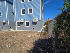 453 Beach 45 st, Far Rockaway NY 11691