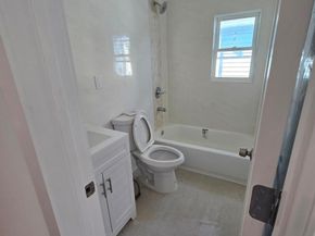 453 Beach 45 st, Far Rockaway NY 11691