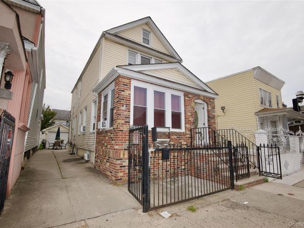 10416 124th Street, Richmond Hill NY 11419