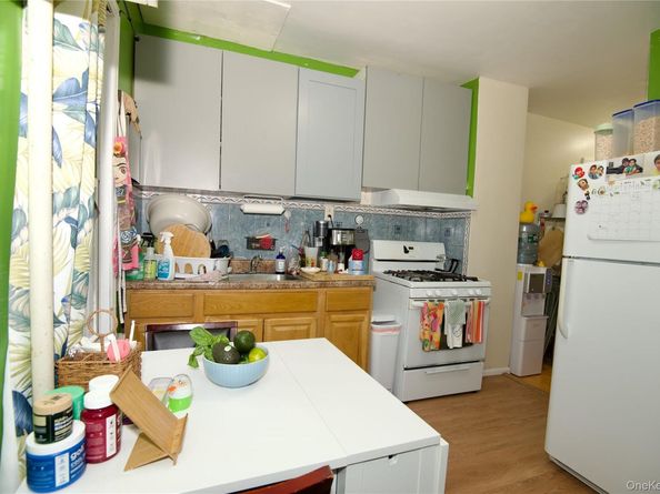 10416 124th Street, Richmond Hill NY 11419
