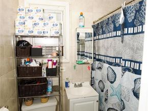 10416 124th Street, Richmond Hill NY 11419