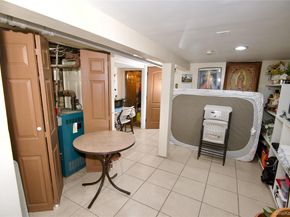 10416 124th Street, Richmond Hill NY 11419