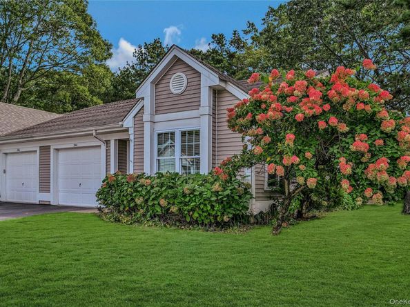 244 Glen Drive, Ridge NY 11961