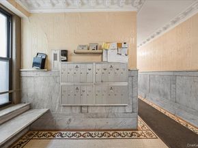 137 W 142nd Street 4A, New York (Manhattan) NY 10030