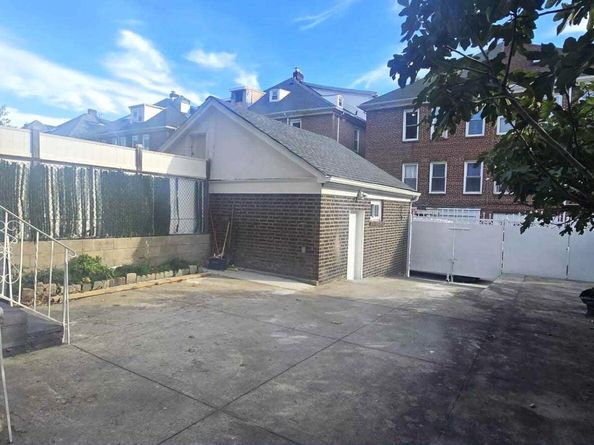 33-33 88th Street, Jackson Heights NY 11372