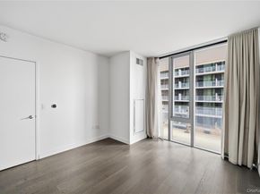 13103 40 Road 11Q, Flushing NY 11354