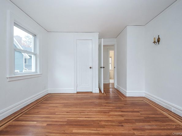 4 Pine Brook Drive, Larchmont NY 10538