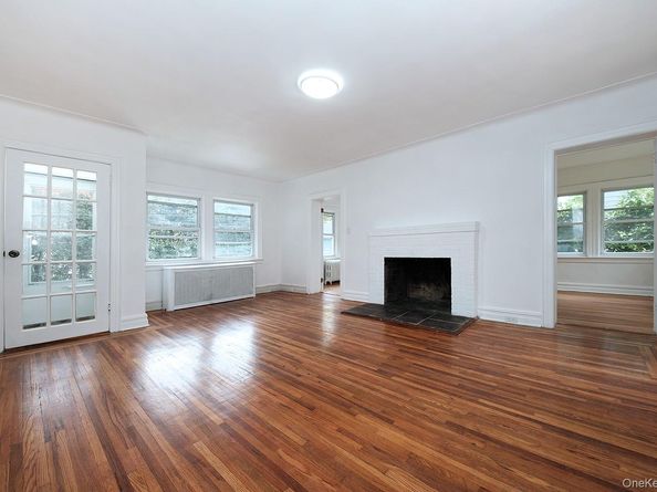 4 Pine Brook Drive, Larchmont NY 10538