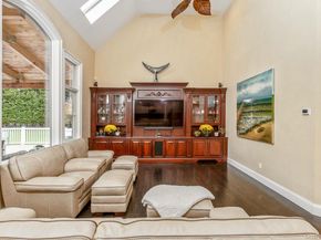 Undisclosed Address #930685, Manorville NY 11949