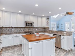 Undisclosed Address #930685, Manorville NY 11949