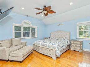 Undisclosed Address #930685, Manorville NY 11949