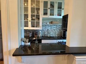 56 Pondfield Road W 4A, Bronxville NY 10708