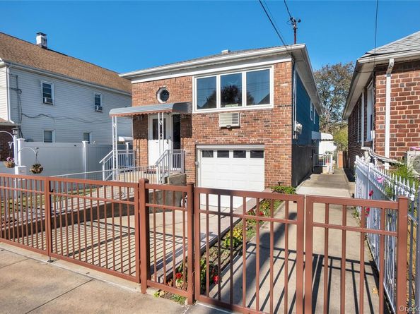 22235 Davenport Avenue, Queens Village NY 11428