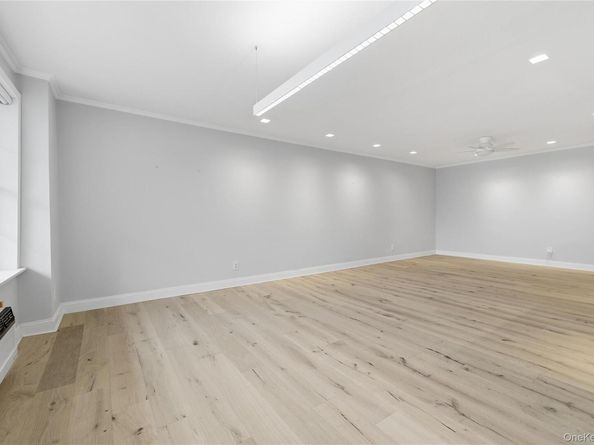 666 Shore Road 6M, Long Beach NY 11561