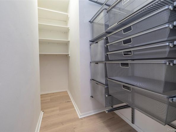 666 Shore Road 6M, Long Beach NY 11561