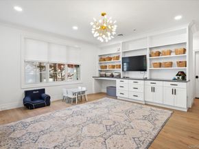 7 Barrington Place, Melville NY 11747