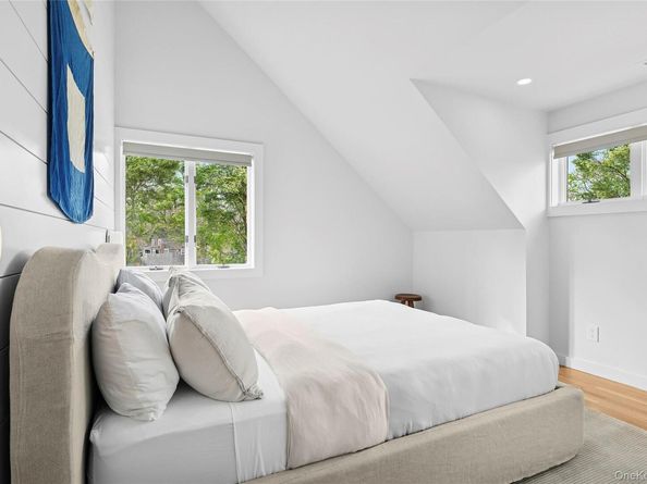 34 Floyd Street, East Hampton NY 11937