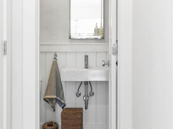 34 Floyd Street, East Hampton NY 11937