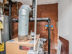 1012 E 225th Street, Bronx NY 10466