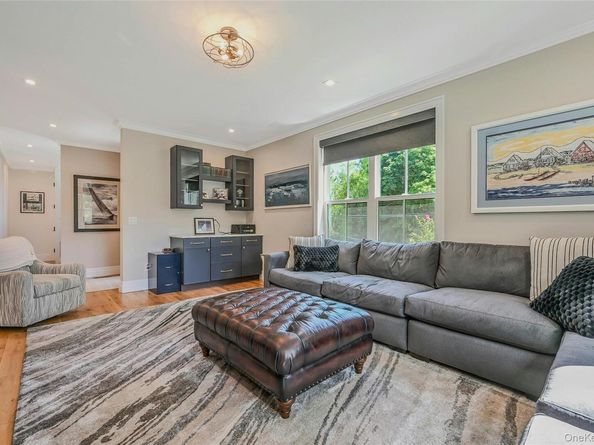 1665 Glenn Road, Southold NY 11971