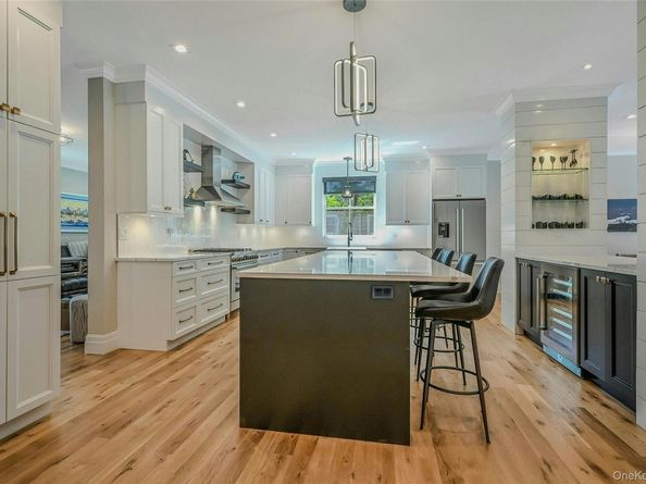 1665 Glenn Road, Southold NY 11971