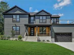 1665 Glenn Road, Southold NY 11971