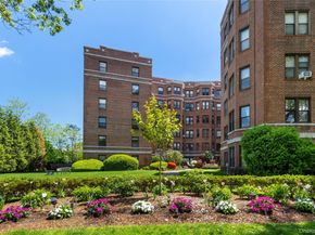 11 Alden Road 6L, Larchmont NY 10538