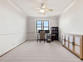 11 Alden Road 6L, Larchmont NY 10538