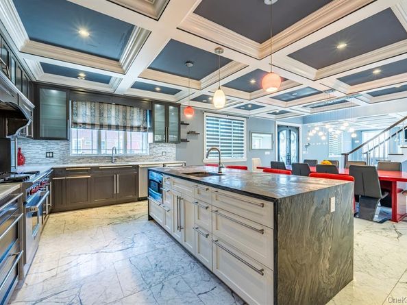 1903 Tomlinson Avenue, Bronx NY 10461