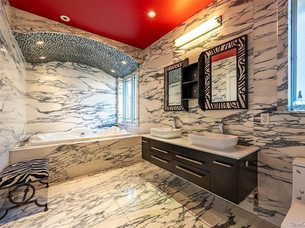 1903 Tomlinson Avenue, Bronx NY 10461