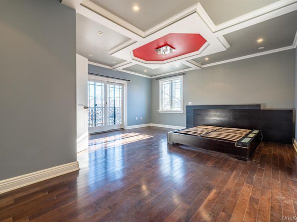 1903 Tomlinson Avenue, Bronx NY 10461