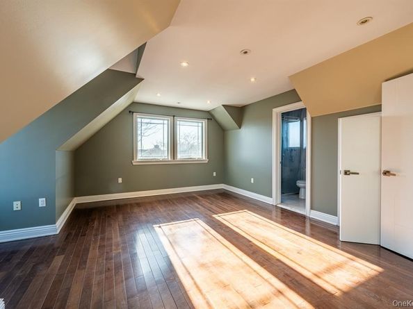 1903 Tomlinson Avenue, Bronx NY 10461