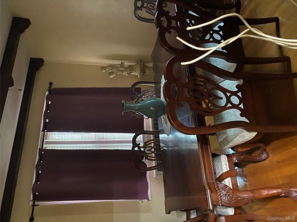 192 Beech Street, Valley Stream NY 11580