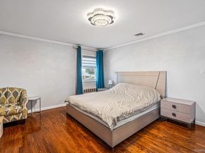 15 Vista Road, Plainview NY 11803