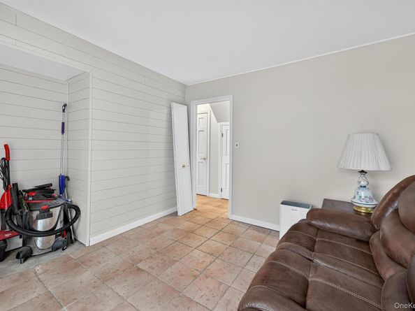 126 Mountaindale Road, Yonkers NY 10710