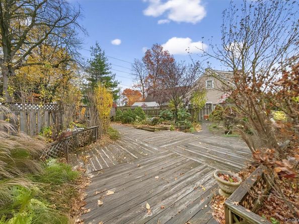 126 Mountaindale Road, Yonkers NY 10710