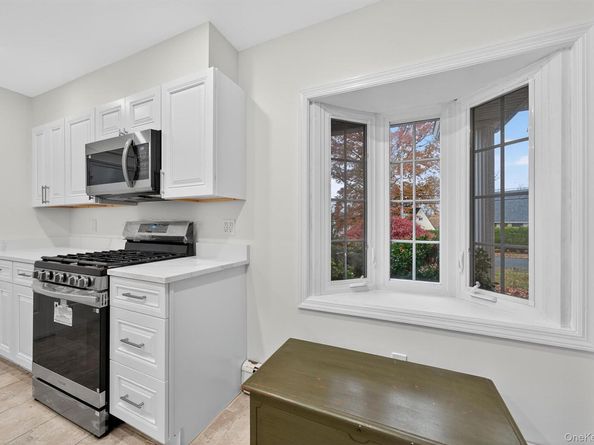 126 Mountaindale Road, Yonkers NY 10710