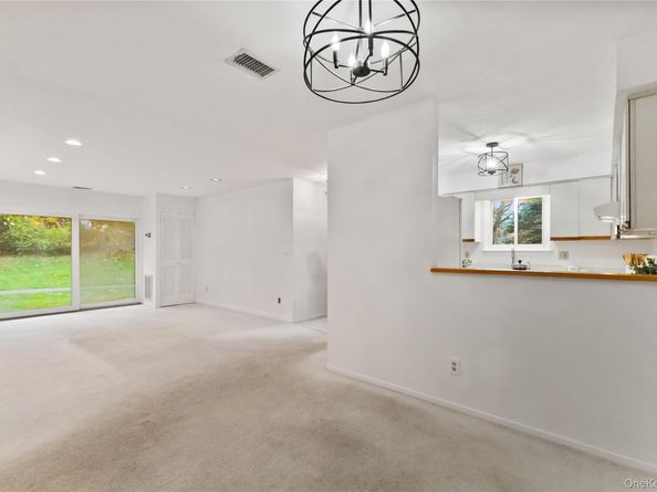 46 Scenic View, Yorktown Heights NY 10598