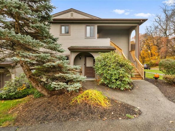 46 Scenic View, Yorktown Heights NY 10598