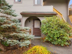 46 Scenic View, Yorktown Heights NY 10598