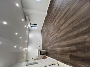 2545 Sedgwick Avenue 7B, Bronx NY 10468