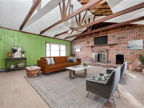 73 Peterson Place, Lynbrook NY 11563