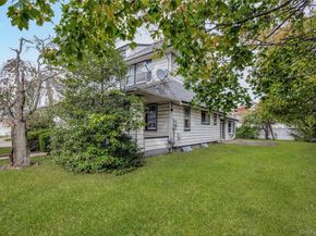 73 Peterson Place, Lynbrook NY 11563