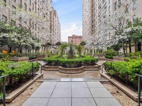 353 W 56th Street 2D, New York (Manhattan) NY 10019