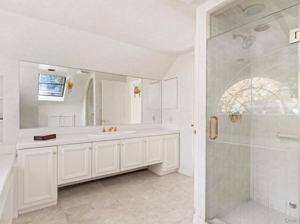 67 Bay Drive, Massapequa NY 11758