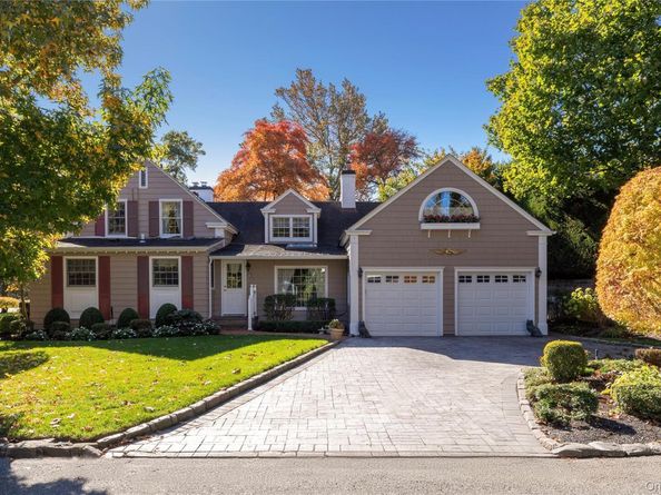 67 Bay Drive, Massapequa NY 11758