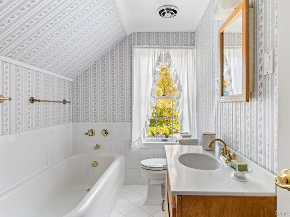 67 Bay Drive, Massapequa NY 11758