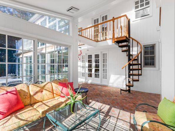 67 Bay Drive, Massapequa NY 11758